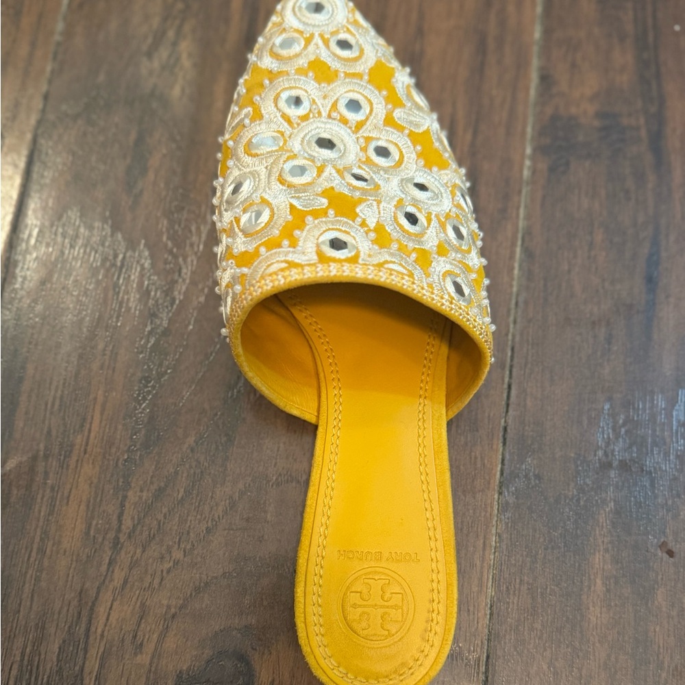 Tory Burch Elora Mirrored Pointed Toe Flat Slide Sandals - Picture 11 of 13